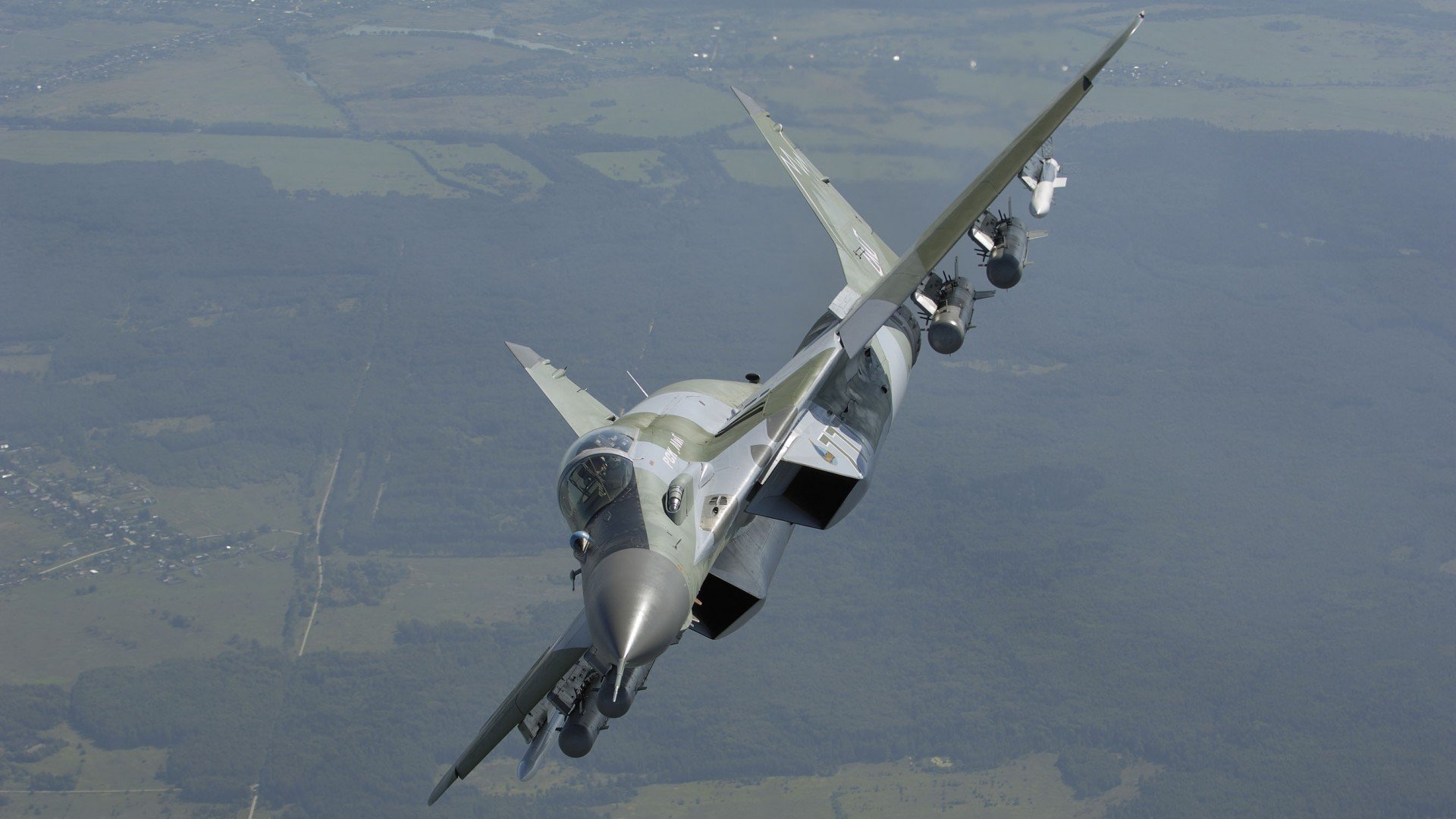 配速–划频交叉点揭示技术差异根本，划频和划距对游进速度有什么关系