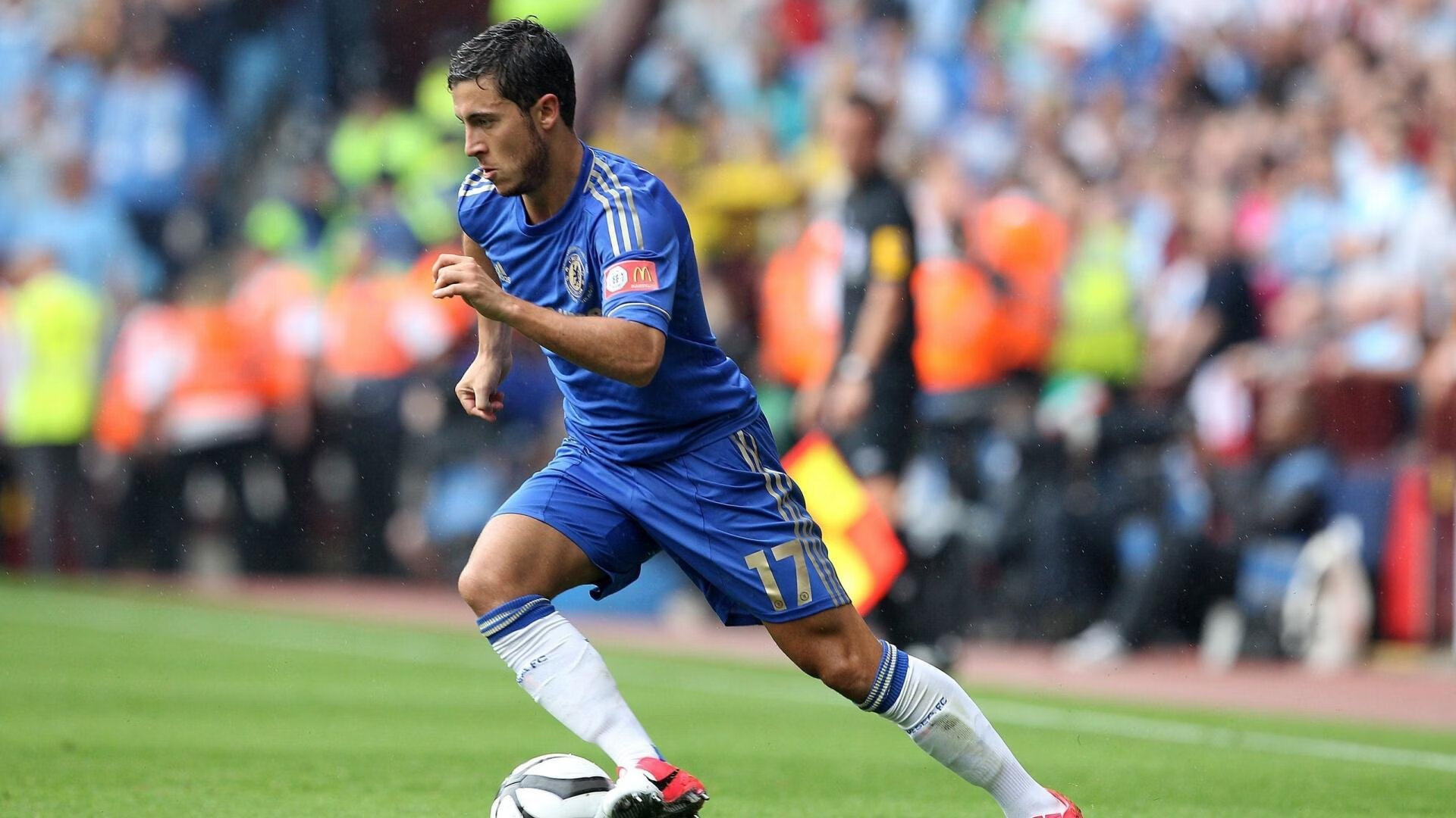 “尼古拉斯·桑特基:阿根廷美洲狮队的进攻大师,未来更具竞争力”